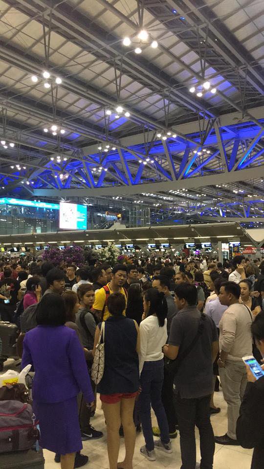 Unregistered Company Rips Off 1,000 Thai Tourists, Leaves Them Stranded At Airport - World Of Buzz 1