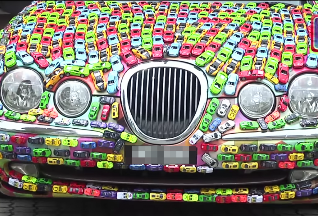 Why Did This Malaysian Cover his Jaguar Entirely in Toy Cars? - World Of Buzz 1
