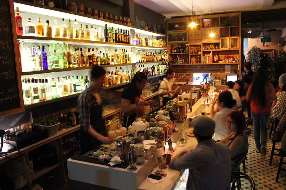 10 Hidden Bars in Singapore to Visit for the Ultimate Drinking Experience - World Of Buzz 9