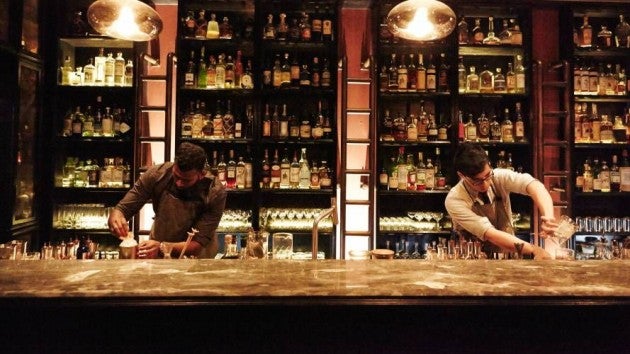 11 Hidden Bars in Singapore to Visit for the Ultimate Drinking Experience - World Of Buzz 11