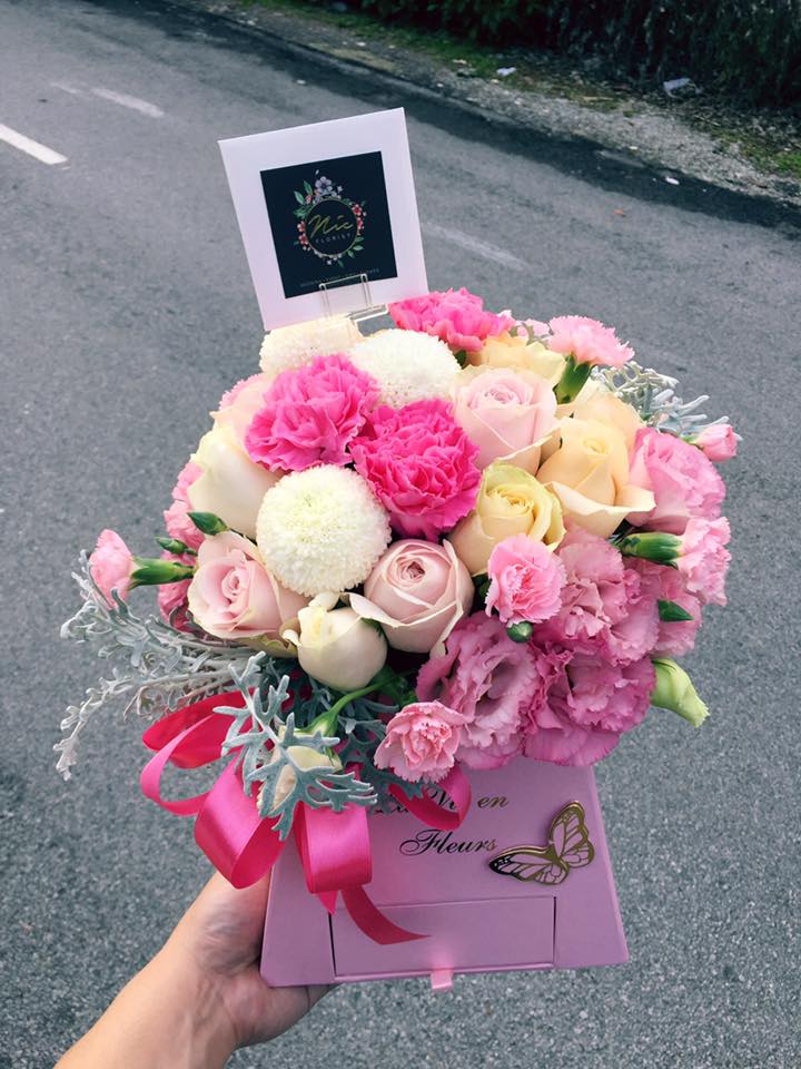 14 Creative Florists in Klang Valley to Get Your Beloved Mother a Gorgeous Mother's Day Gift - World Of Buzz 13