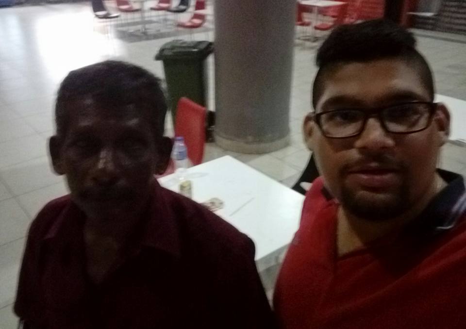 Bus Company Refunds Kindhearted Malaysian Who Bought Ticket for Homeless Man - World Of Buzz