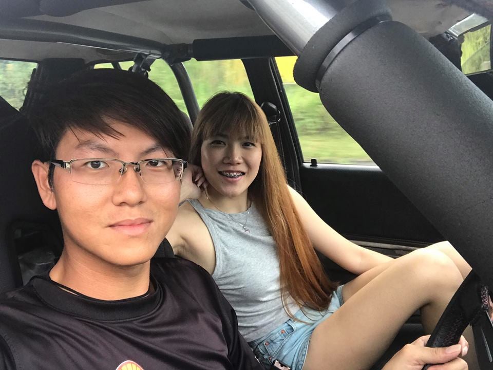 Malaysian Facebook Group Admin Shares How He Found An Awesome Girlfriend On Facebook - World Of Buzz 4