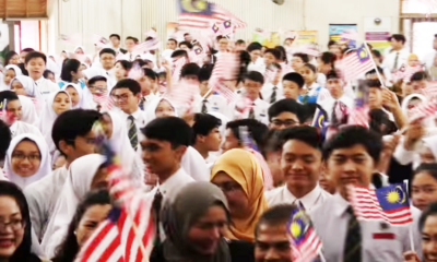 Malaysian School Students Have To Sing This New Song During Assembly - World Of Buzz 4