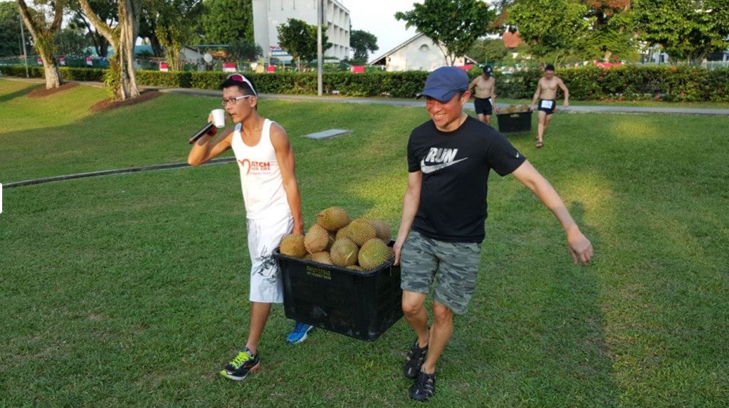 Singaporean Community Club Hosts Epic 5Km Durian Marathon! - World Of Buzz 1