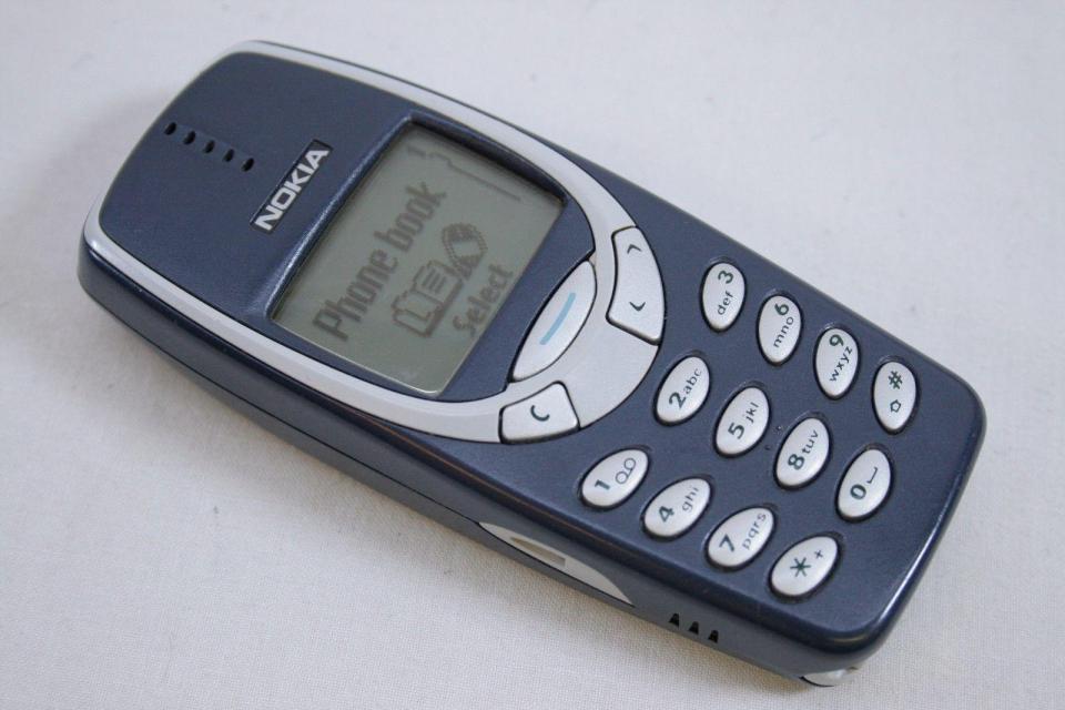The Nokia 3310's Making a Comeback, includes Classic Ringtones and 'Snake'! - World Of Buzz 1