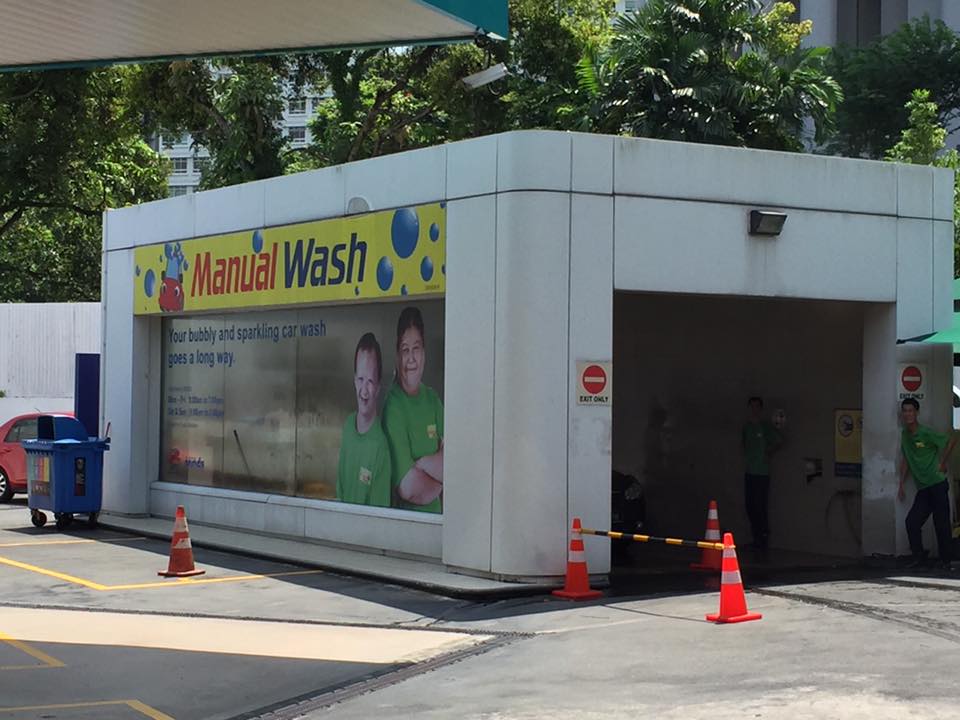 This Car Wash In Singapore Employs Mentally Challenged People To Hand Wash Cars - World Of Buzz