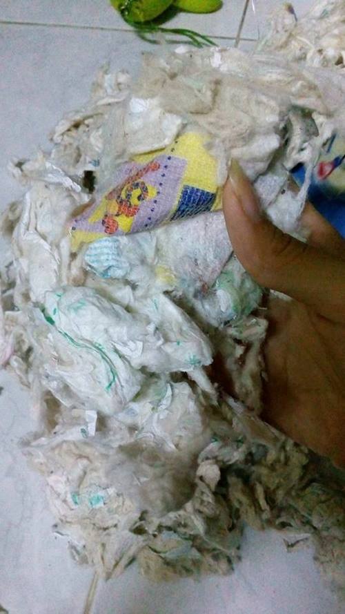 Family Horrified to Discover Their Cushions Stuffed with Sanitary Pads and Diapers - World Of Buzz 2