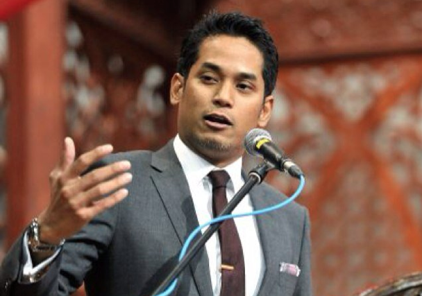 Khairy Jamaluddin Asks Twitter what 'Daddy' Means, Malaysians in Hysterics - World Of Buzz 5