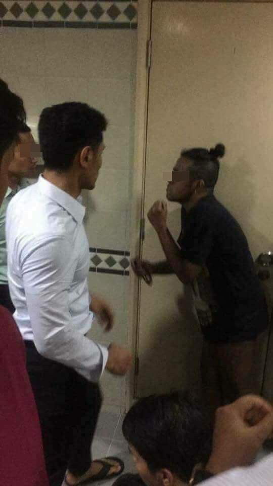 Pervert Hides Inside Female Toilet For 6 Hours, Busted In City Square Johor - World Of Buzz 2