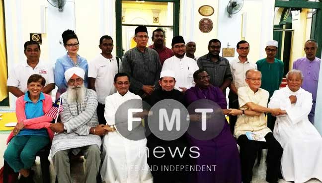 Religious Leaders Of Different Faiths In Penang Strengthen Ties In Harmonious Walk - World Of Buzz 3