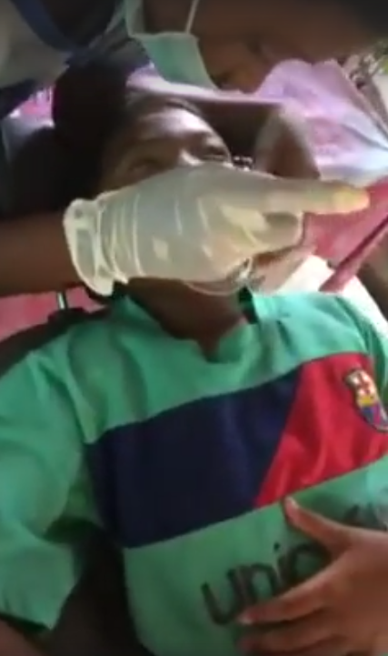 Video of Thai Schoolboy Installing Braces on his Schoolmates Goes Viral - World Of Buzz