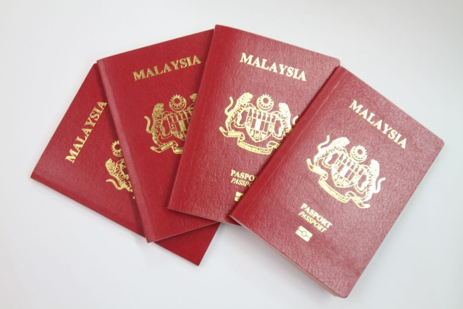 Careless Malaysians Will Have To Pay A Penalty Up To Rm1,000 For Lost Passports - World Of Buzz 1