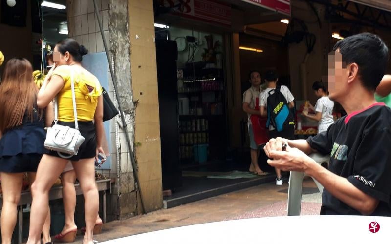 High Currency And Cheap Prostitutes Lure Singaporean Uncles Over To Johor Bahru - World Of Buzz 2