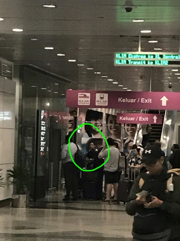 Lady Confronts Abusive Man In Klia, Gets Called Out For Not Wearing Tudung - World Of Buzz