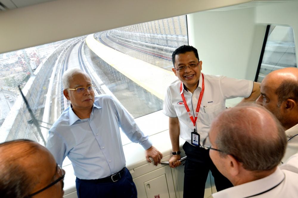 Najib Should Be Known As &Quot;Father Of Public Transport System&Quot; For New Mrt Line - World Of Buzz 3