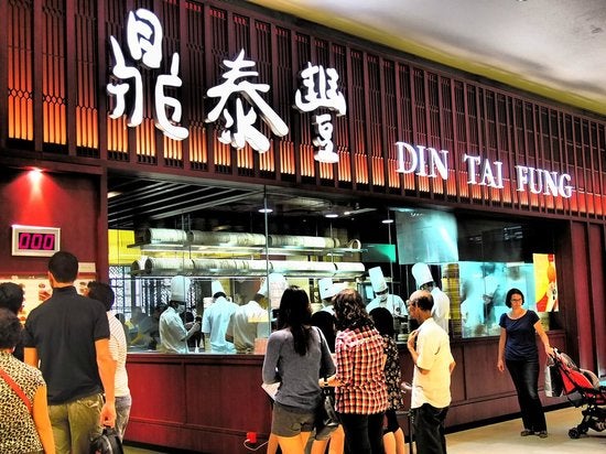 Tim Ho Wan's Founder Blames Malaysian Muslims for Restaurant's Failure - World Of Buzz 2