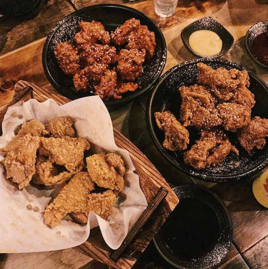 Top 7 Heavenly Korean Fried Chicken in Singapore to Satisfy Your Cravings - World Of Buzz 6