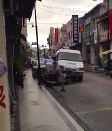 Video of Violent Police Chase in Penang is Actually for a Hong Kong Movie - World Of Buzz 2