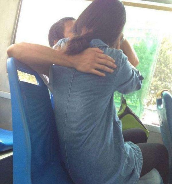 Girl's Lips Get Injured After Couple Makes Out Passionately On Bus, Asks Compensation from Bus Driver - World Of Buzz