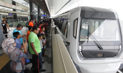 Glitch On Mrt Causes 1 Hour Delays, Thousands Of Commuters Late For Work - World Of Buzz 1