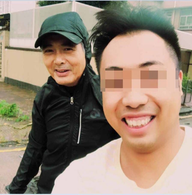 Good Guy Chow Yun-Fat Spotted Helping to Clear Up Hong Kong Streets After Typhoon Hato - World Of Buzz 1