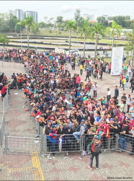 People Are Now Reselling The SEA Games Football Finals Tickets Online at Ridiculous Prices - World Of Buzz 4
