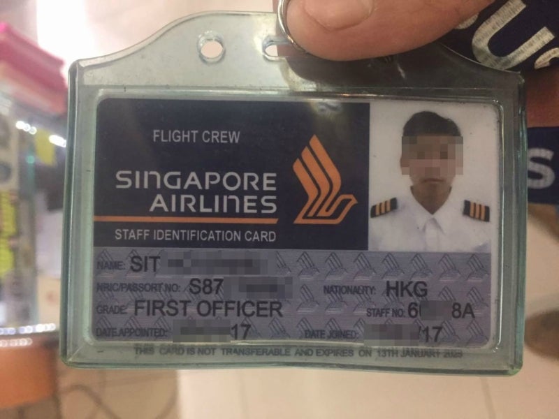 19-Year-Old Poses As Singapore Airlines Pilot To Take Advantage Of Over 50 Girls - World Of Buzz