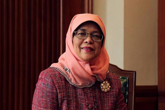 It's Happening! Halimah Yacob Will Be The First Female President of Singapore! - WORLD OF BUZZ