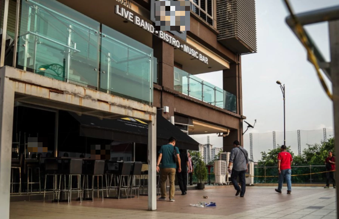 Kota Damansara Pub Attacked by Explosives, Police Say Its Not Terrorism - World Of Buzz