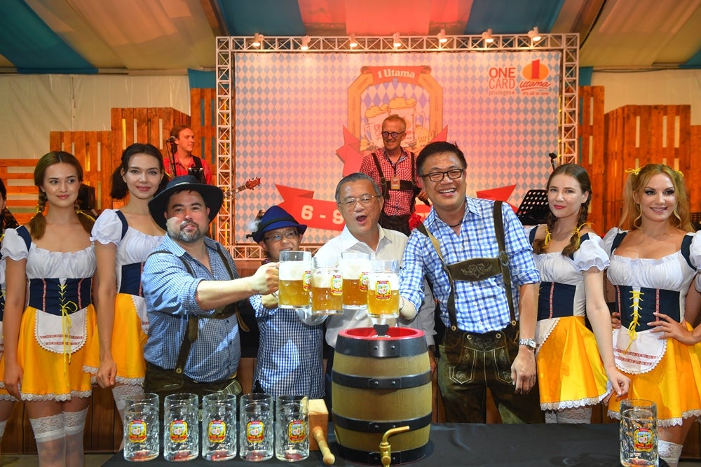 Pas Moves On To Protest Against Selangor's 2017 Oktoberfest - World Of Buzz 1