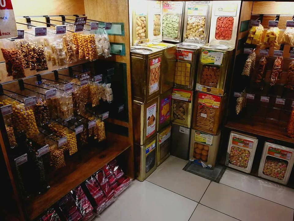 Revisit Your Childhood at This Store in MyTown Selling Our Nostalgic Toys and Snacks! - WORLD OF BUZZ 3