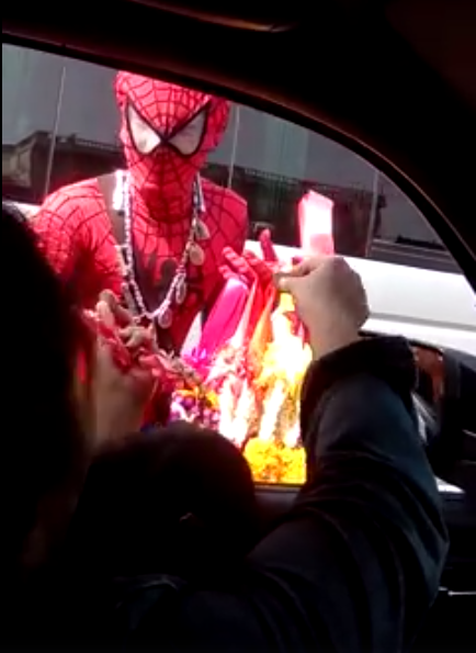 &Quot;Spider-Man&Quot; Seen Rushing To Help Motorcyclist Injured In Accident - World Of Buzz