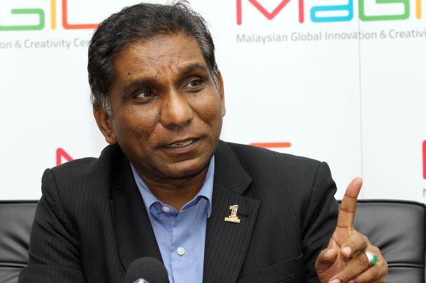 &Quot;This Country Is Not Poor, You Are The Reason You Are Poor,&Quot; Minister Tells Malaysians - World Of Buzz