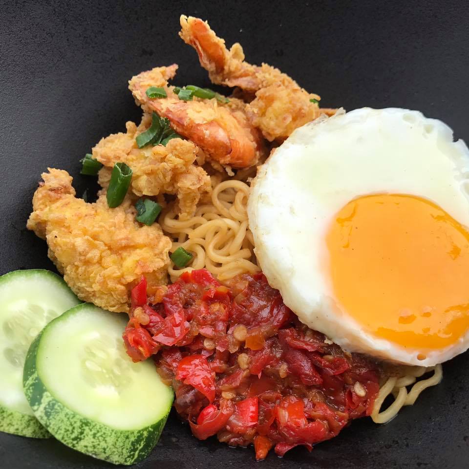 This M'sian Cafe Serves the Craziest and Most Delicious Indomie Combinations! - World Of Buzz 7
