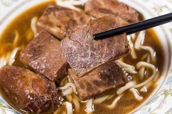 This Taiwan Beef Noodle Soup Costs RM1,400, Here's Why It's So Expensive - WORLD OF BUZZ 6