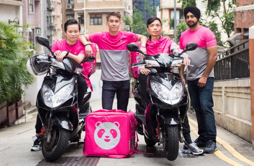 Foodpanda Rider Kicked Off His Bike and Punched in the Face by Angry Road Bully - WORLD OF BUZZ 3