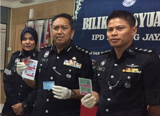 Foreigners Busted Selling All Sorts Of Fake Official Documents As Cheap As Rm400 - World Of Buzz