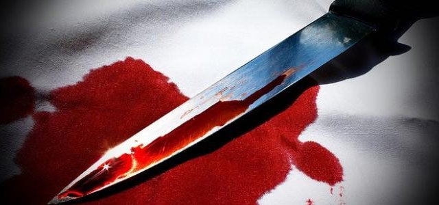 Man Gets Stabbed by Wife After Replying GF with "I Love You" - WORLD OF BUZZ