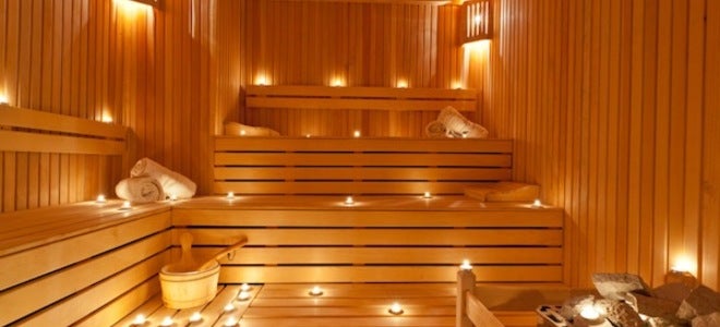 Man Suffers From Major Organ Failure After Overheating In Sauna Room - World Of Buzz