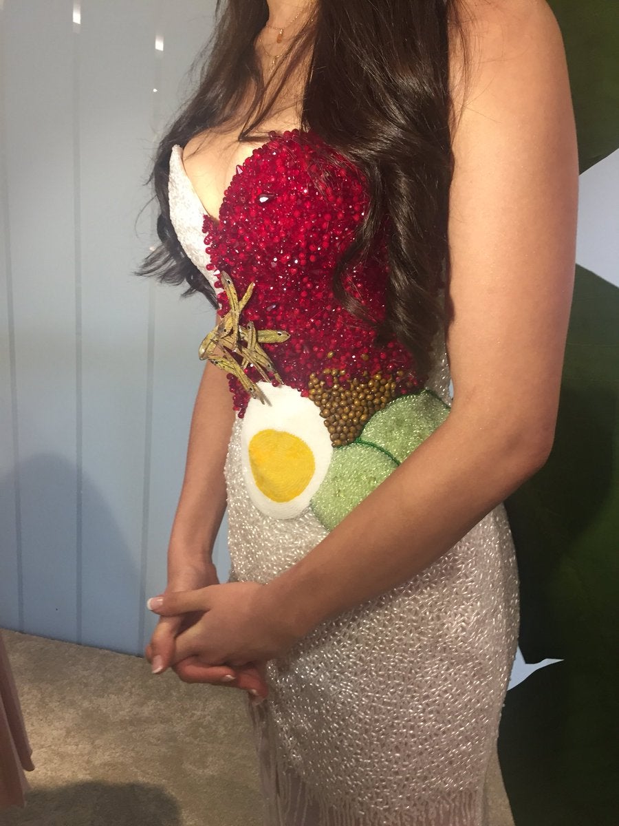 Miss Universe Malaysia's National Costume Was Just Revealed, and it's Nasi Lemak-Inspired! - WORLD OF BUZZ 5