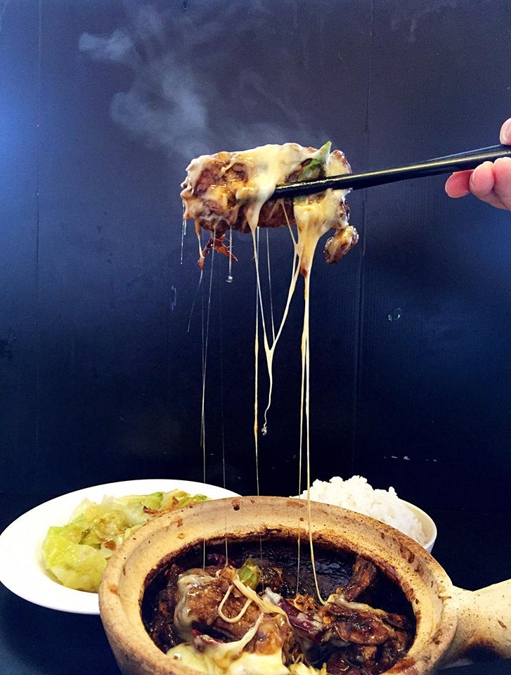 There's A Stall In Kl That Serves Mouthwatering Gooey Cheese Bak Kut Teh! - World Of Buzz 1