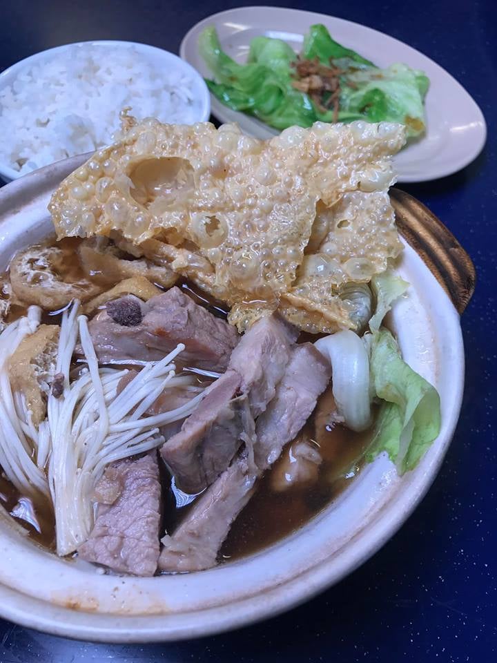 There's a Stall in KL that Serves Mouthwatering Gooey Cheese Bak Kut Teh! - WORLD OF BUZZ 5