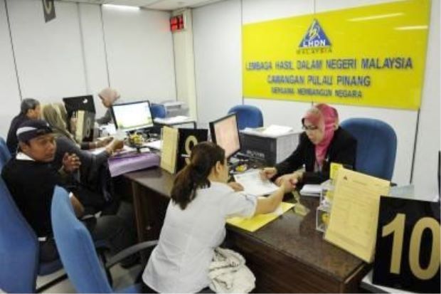 There's a Syndicate Posing as LHDN to Scam Malaysian Taxpayers - WORLD OF BUZZ 1