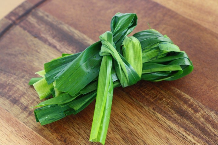 This Humble Asian Leaf is the New Food Trend in UK and US - WORLD OF BUZZ 1