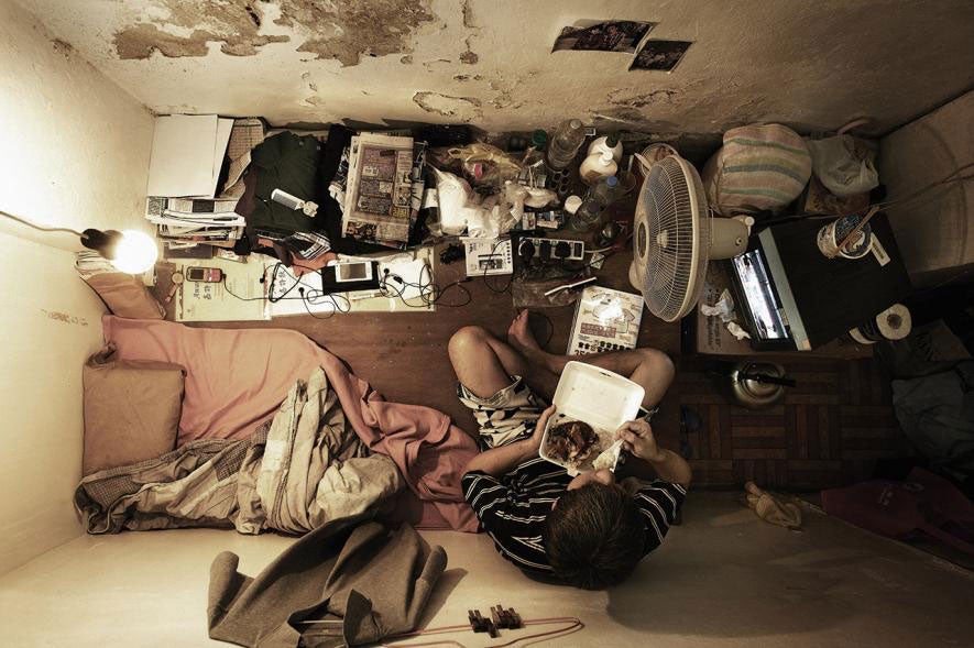 UTAR Students Forced to Live In Cramped Quarters in 9 Room Converted Apartments - WORLD OF BUZZ 2