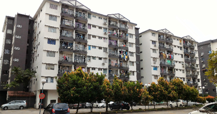 Expert Predicts M'sia's Property Market Crash in 2018, House Prices will Drop Drastically - WORLD OF BUZZ 5