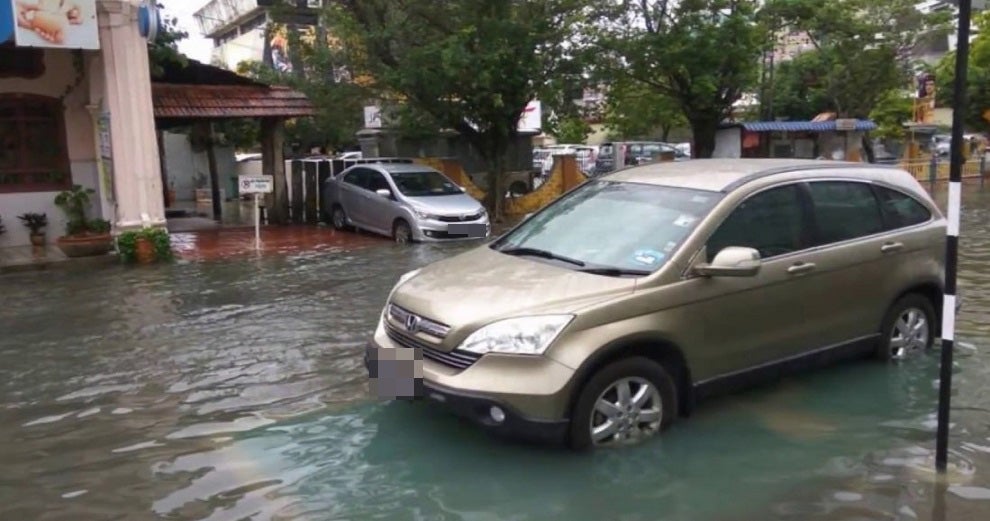 Honda Drivers Affected by Penang Floods Can Get 50% Off Repairs - WORLD OF BUZZ 2