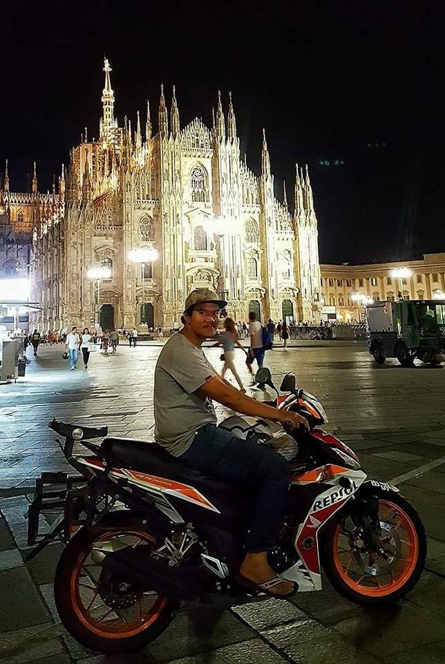 Inspiring M'sian Couple Rode A Kapcai For More Than 27,000Km From Klang To Europe - World Of Buzz 3