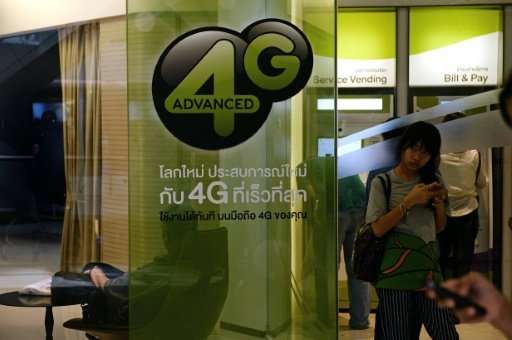 Starting in Dec, M'sians Need to Have Biometric Checks to Purchase Thai SIM Cards - WORLD OF BUZZ 3